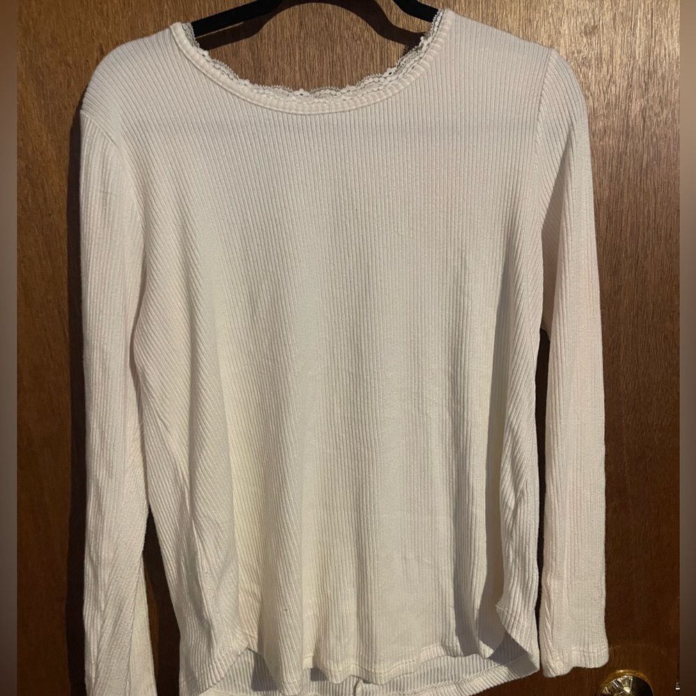 Maurice’s 24/7 soft tee
